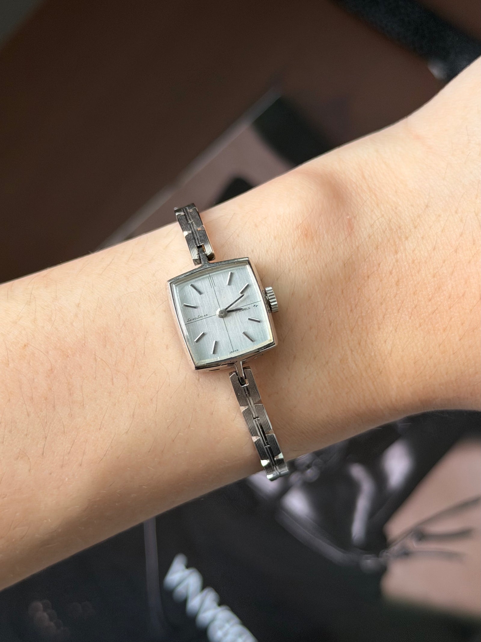 1970s Seiko Solar 21-jewel ladies mechanical watch, additional view 5
