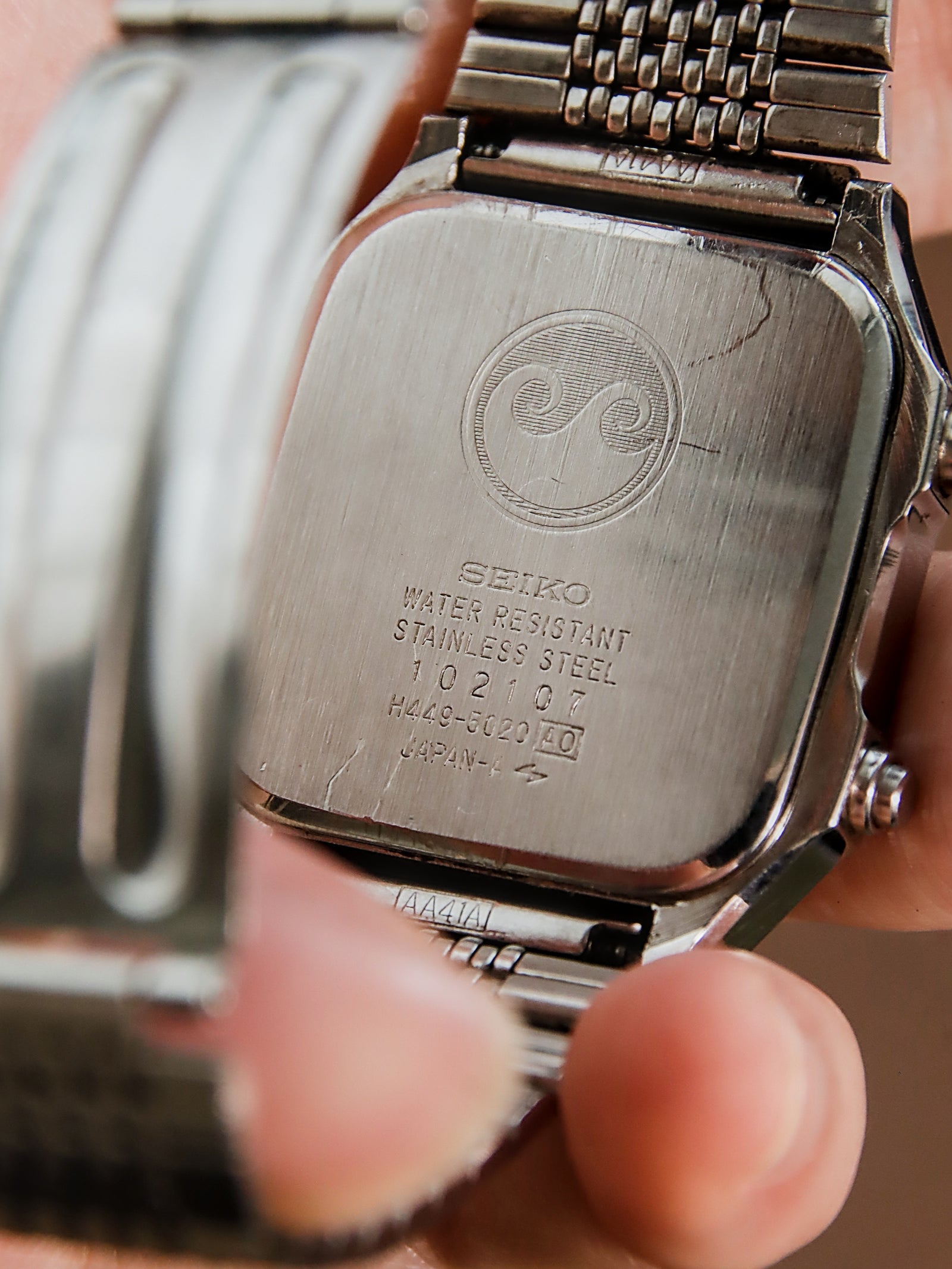 Vintage Seiko SilverWave analog-digital quartz watch, additional view 3