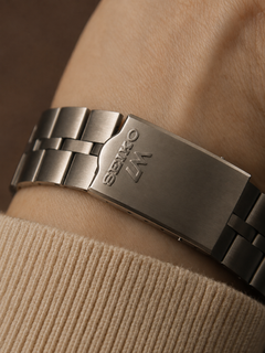 1973 Seiko Lord Matic LM Special 5206-6090 detail view 2 thumbnail 2