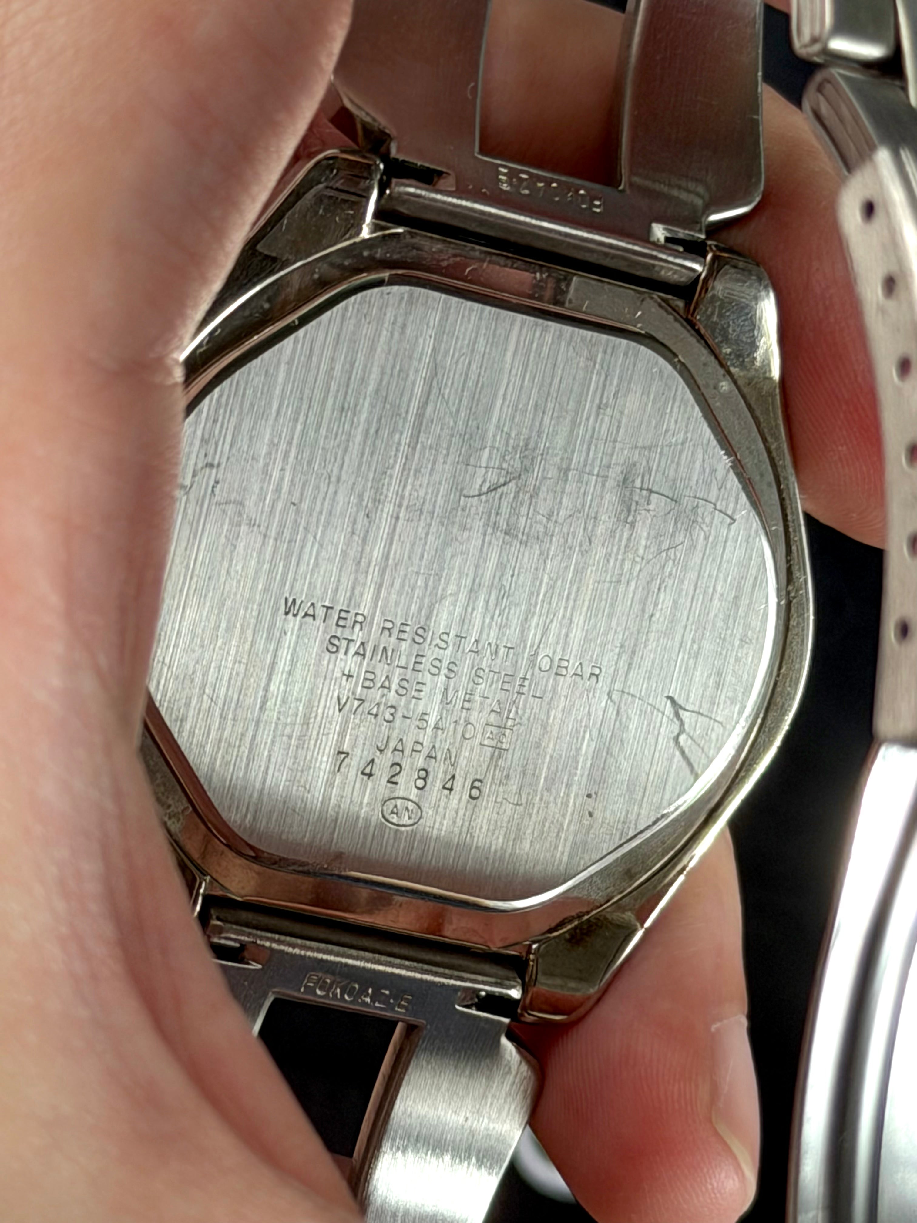 RARE Seiko AKA Alba Water 10 BAR Resist Vintage Watch (Blue Dial)