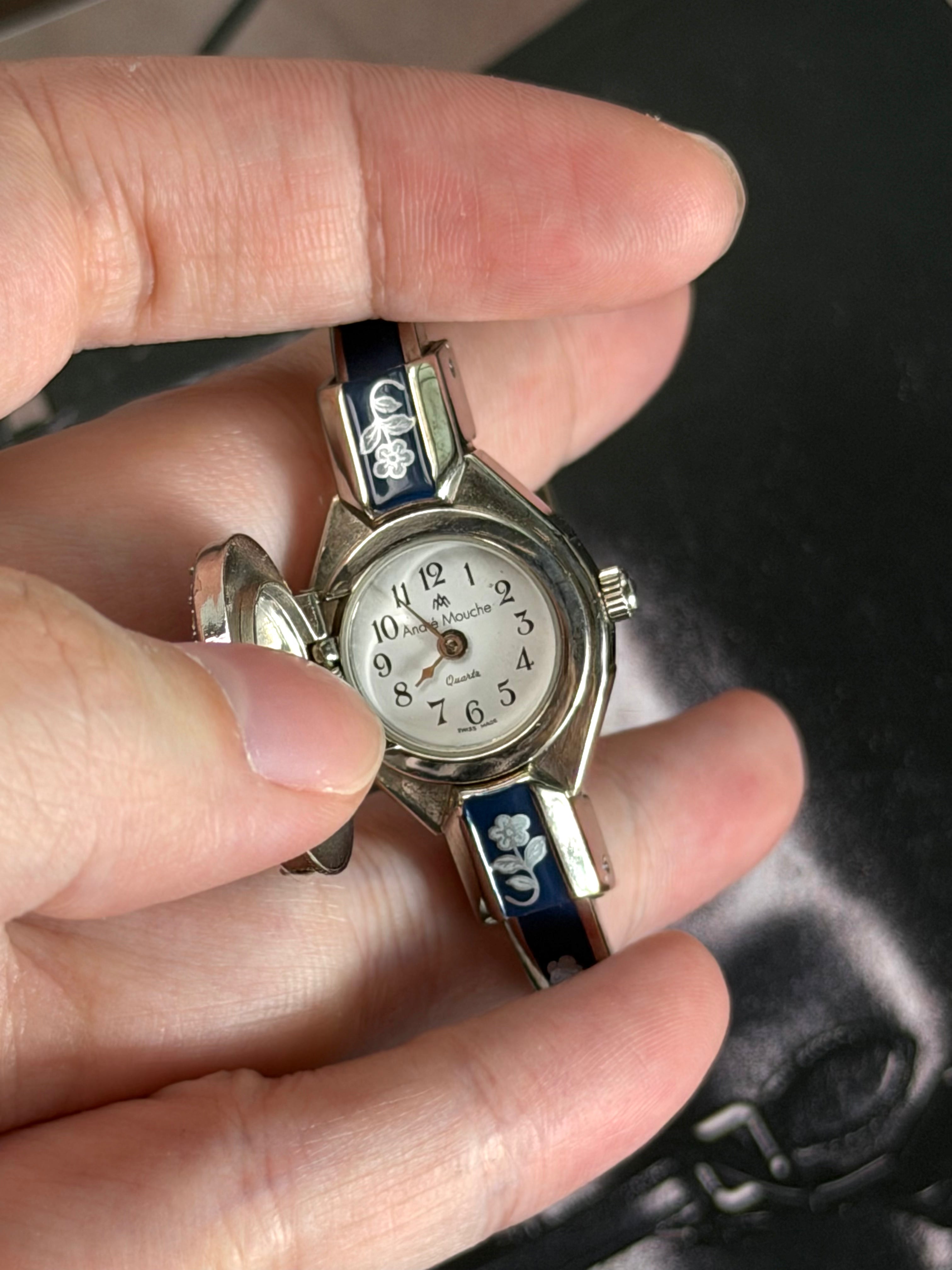 Andre Mouche Peekaboo Enamel Floral Bangle Ladies Quartz Watch In Navy Blue