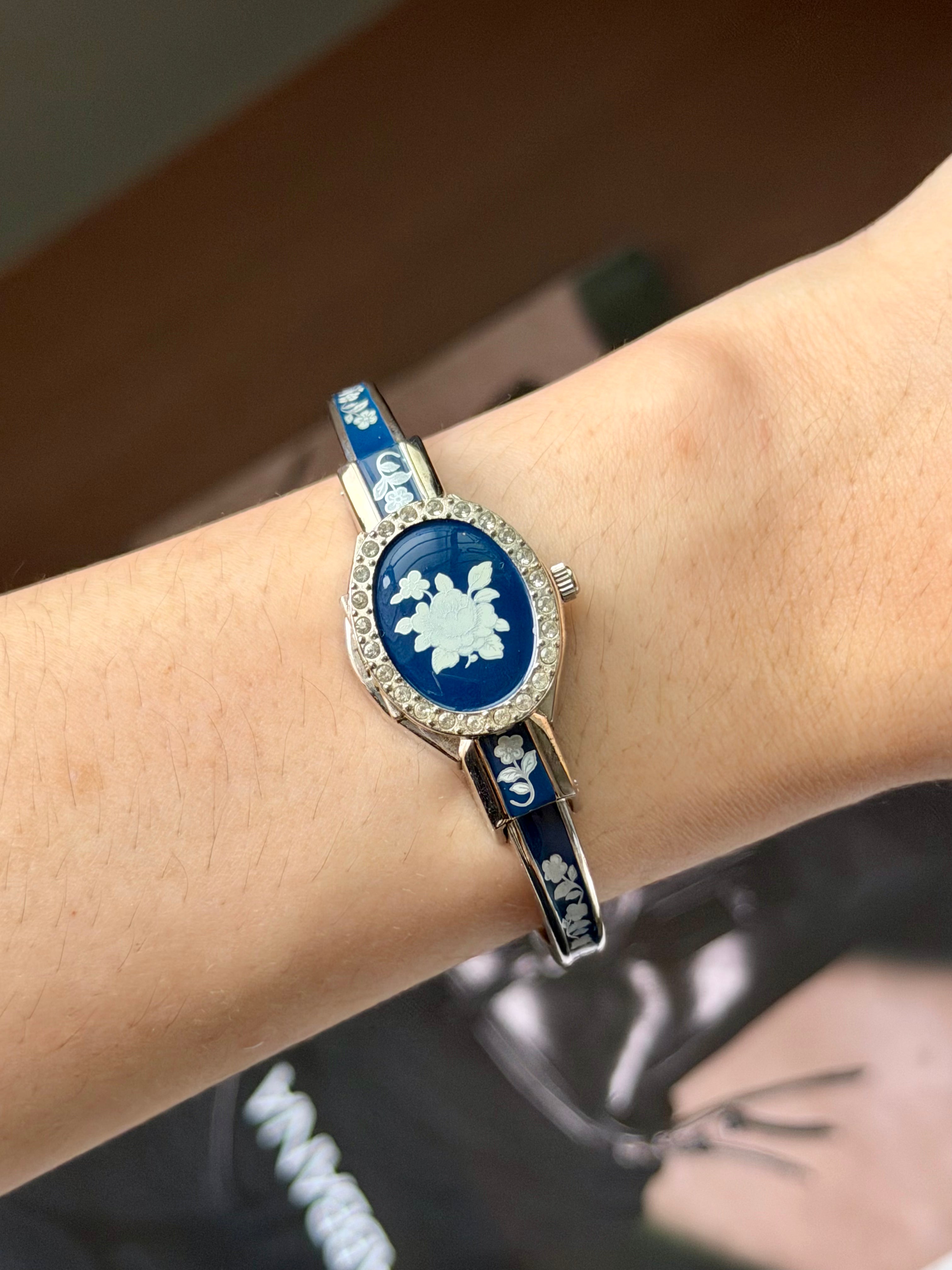 Andre Mouche Peekaboo Enamel Floral Bangle Ladies Quartz Watch In Navy Blue