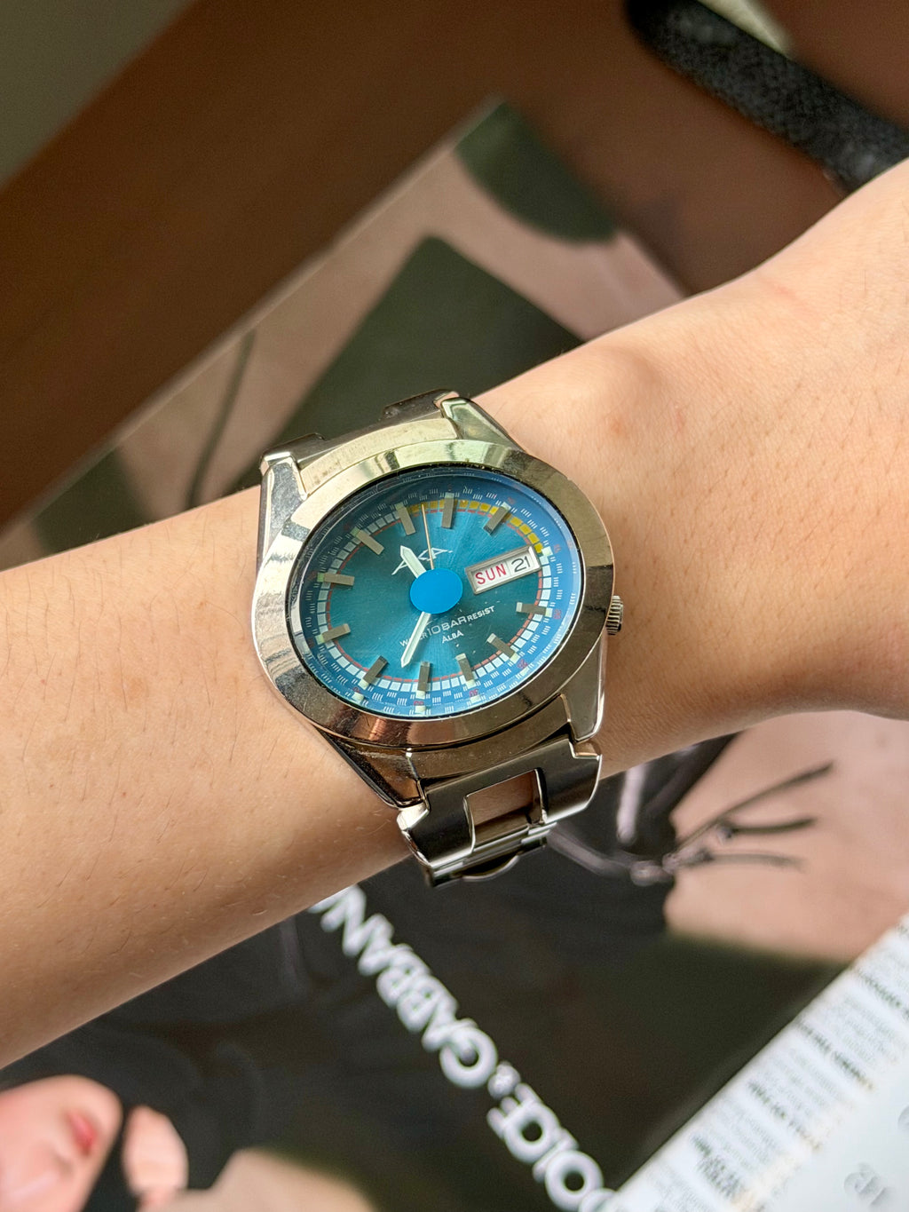 RARE Seiko AKA Alba Water 10 BAR Resist Vintage Watch (Blue Dial)