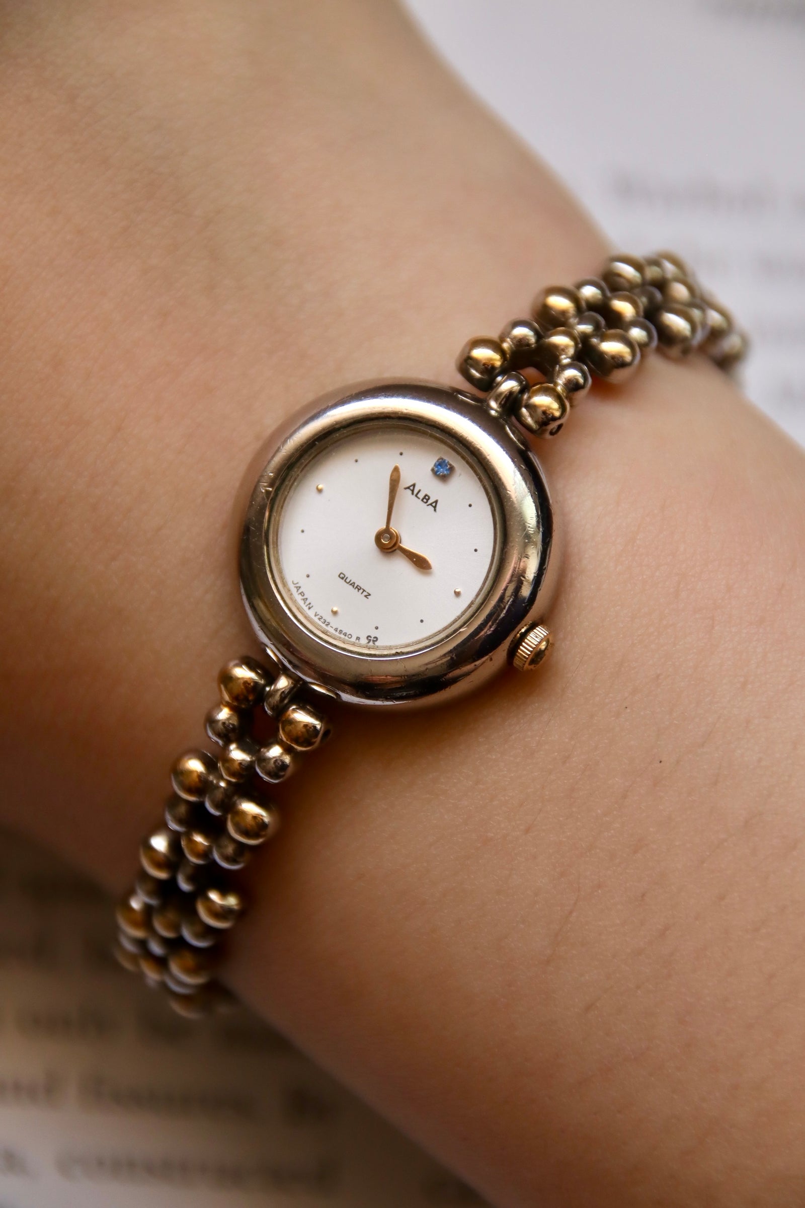 Vintage Alba two-tone beaded bracelet watch with blue jewel, additional view 2
