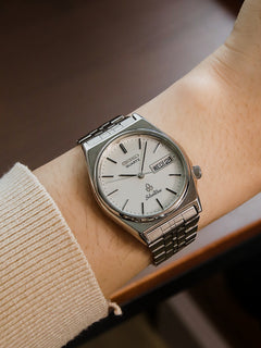 Vintage Seiko SilverWave white dial quartz watch, additional view 5 thumbnail 5