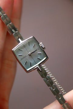 1970s Seiko Solar 21-jewel ladies mechanical watch detail view 5 thumbnail 5