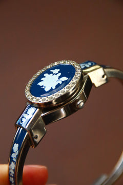 Vintage André Mouche Peekaboo Floral Bangle Quartz Watch thumbnail 9