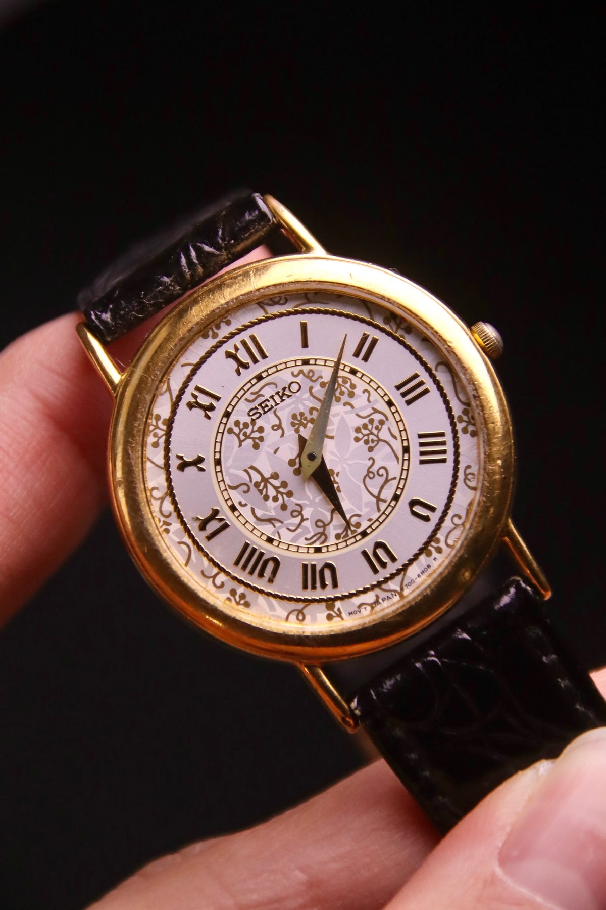 RARE Seiko Floral Dial Gold-Tone Quartz Vintage Watch 1N00-0D59 product image 2