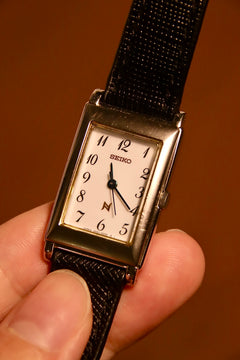 Seiko Noie 4N21-5250 vintage quartz watch rear detail thumbnail 9