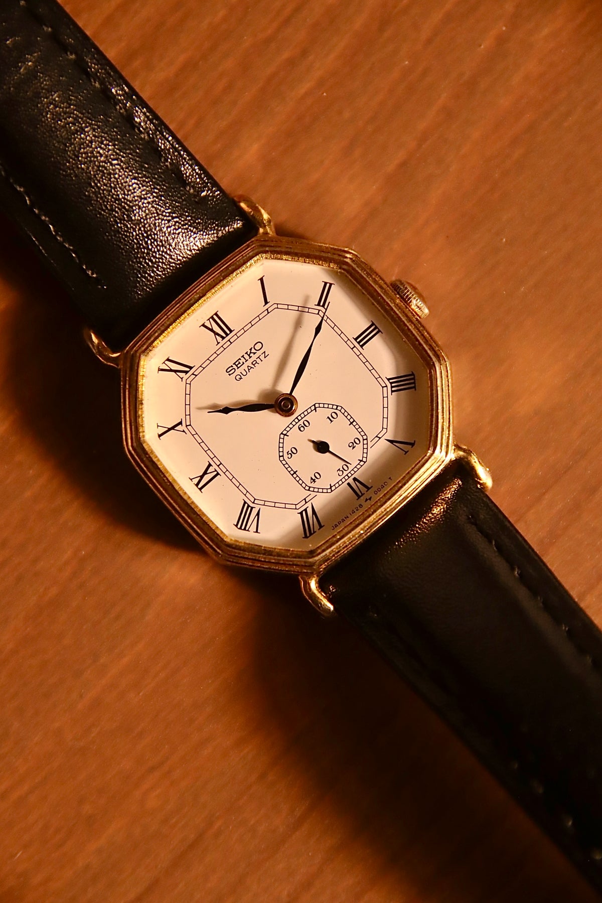 Seiko Socie 1428-5030 gold-tone textured dial and small seconds product image 3