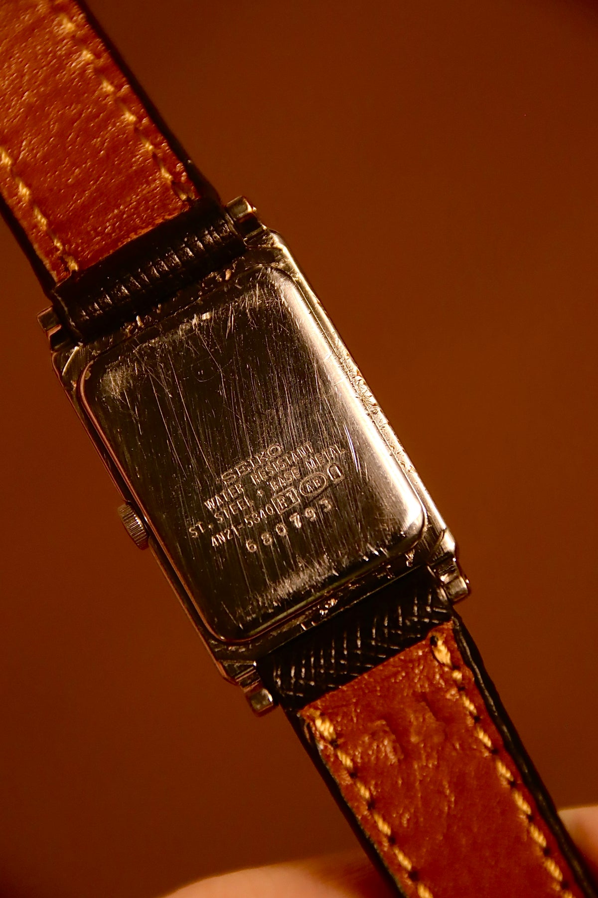 Seiko Noie 4N21-5250 vintage tank watch wrist view product image 3