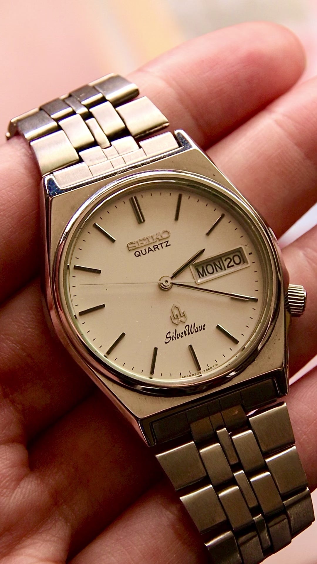 Seiko Silverwave In White Quartz Vintage Watch